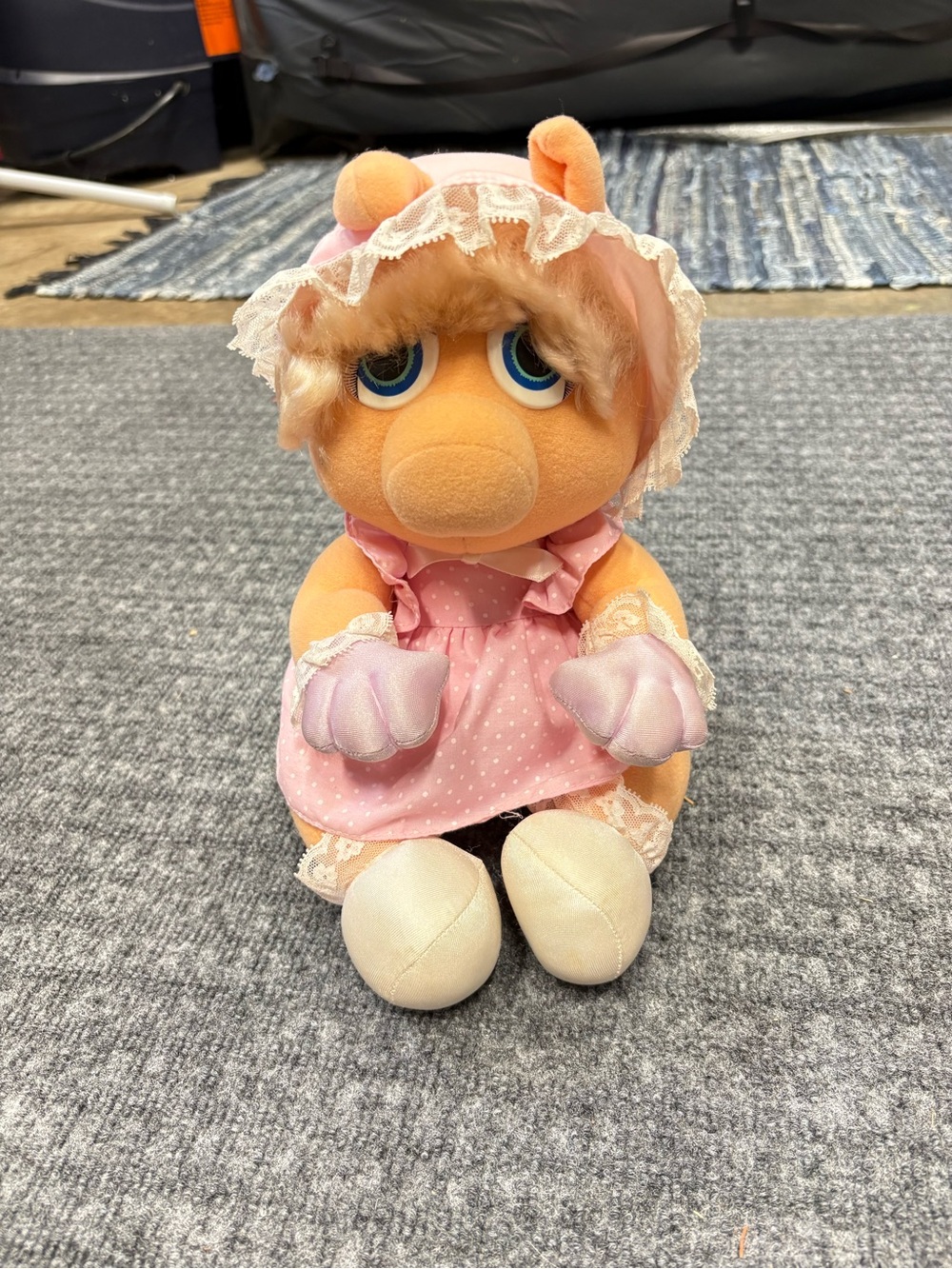 Hasbro Pink Muppet Babies Miss Piggy Plush Small Age Yellowing on Bottom